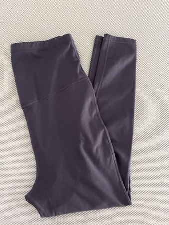 Umstand Damen Sport Leggings lila Grösse M guter Zustand