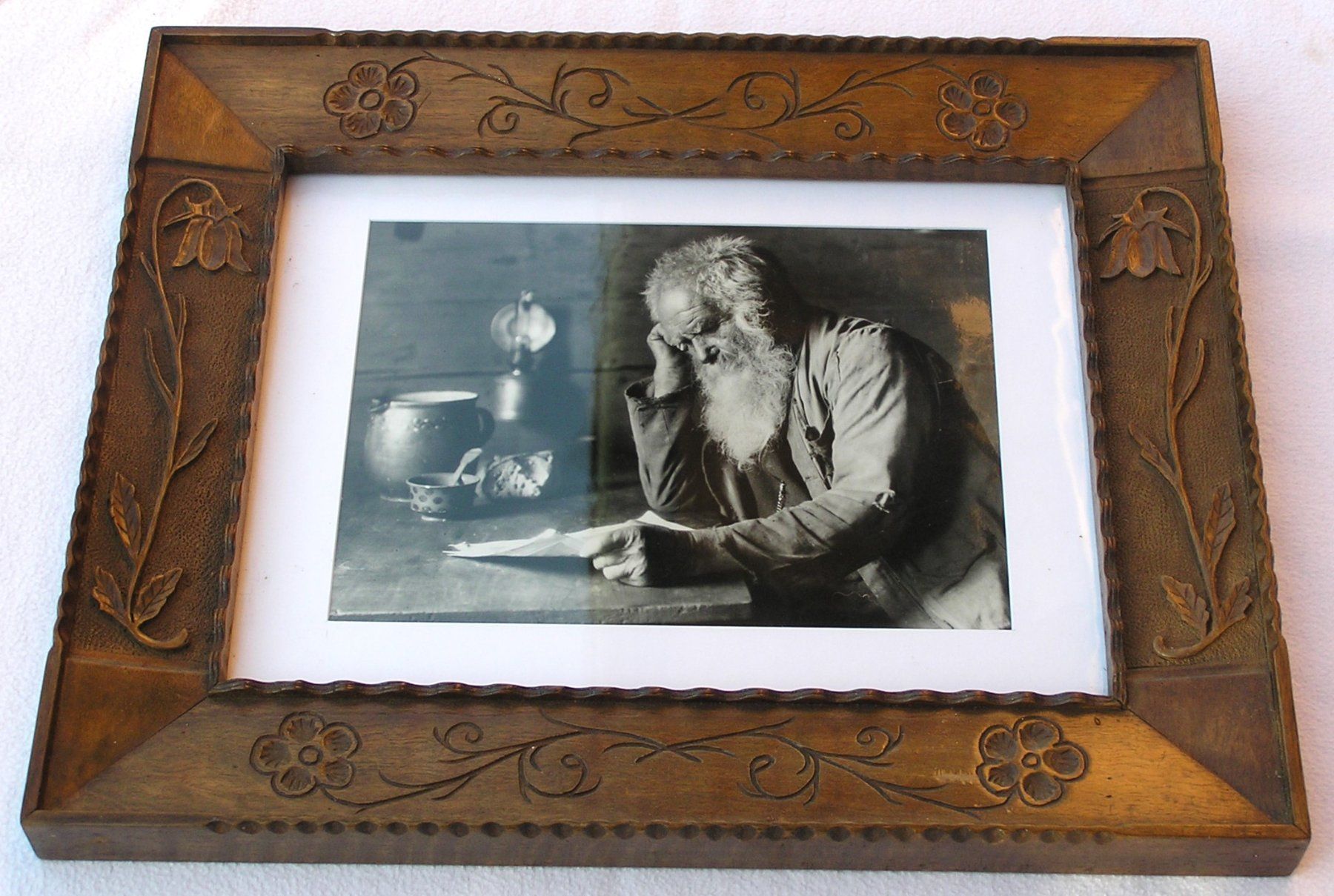 Foto & Immagini: ALTE FOTOGRAFIE LESENDER ALTER MANN – Usato da Grenchen venduto da Antique-hunter 4