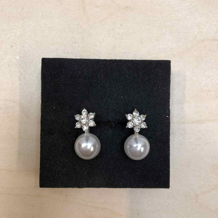 Elegante Blumen-Ohrringe Mit Perlen – Boho-Style, Weiß, Aus Acryl, Perfekt Für Hochzeit & Partys
