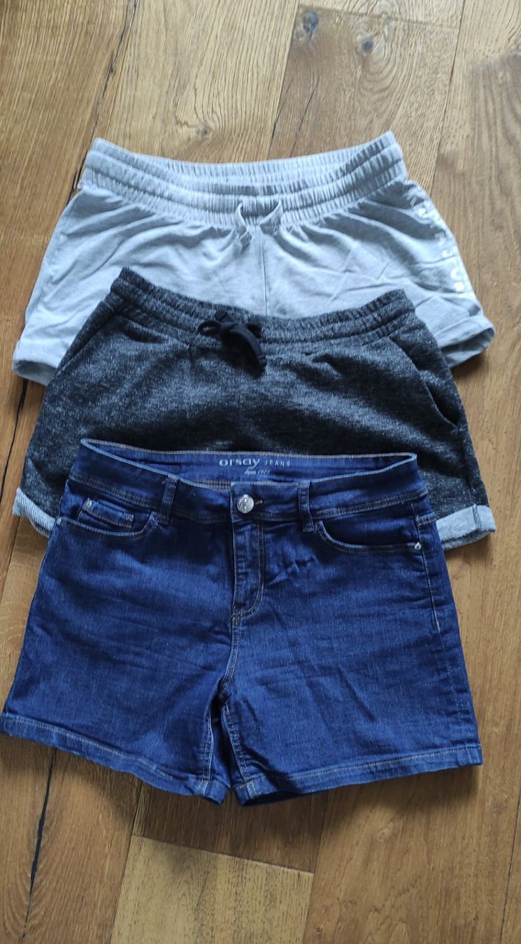 Kappa Lotti di vestiti: 3er Set Hotpants Shorts - Gr 36 – Usato da Wil SG venduto da Chilla88
