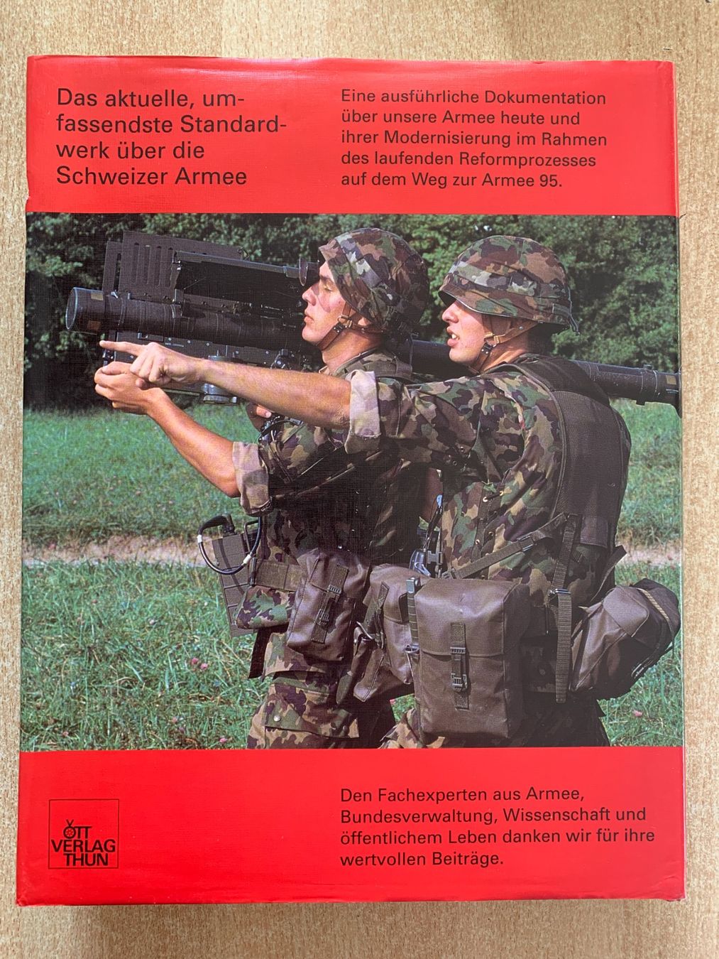 Libri: Buch "Die Schweizer Armee heute" - Ott Verlag Thun – Usato da Flums venduto da finn1975 1