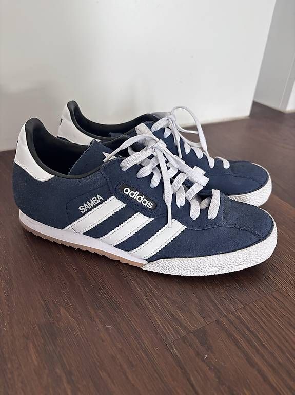 Herrenschuhe: Adidas Samba blau-weiss – Neu und originalverpackt aus Oberdorf SO von fel_tg7b 1