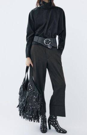Zara Bundfaltenhose Gr. M Braun Fashion Hüfte cos massimo