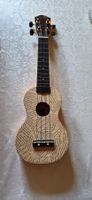 Ukulele mit Buchseiten-Deko guter Zustand