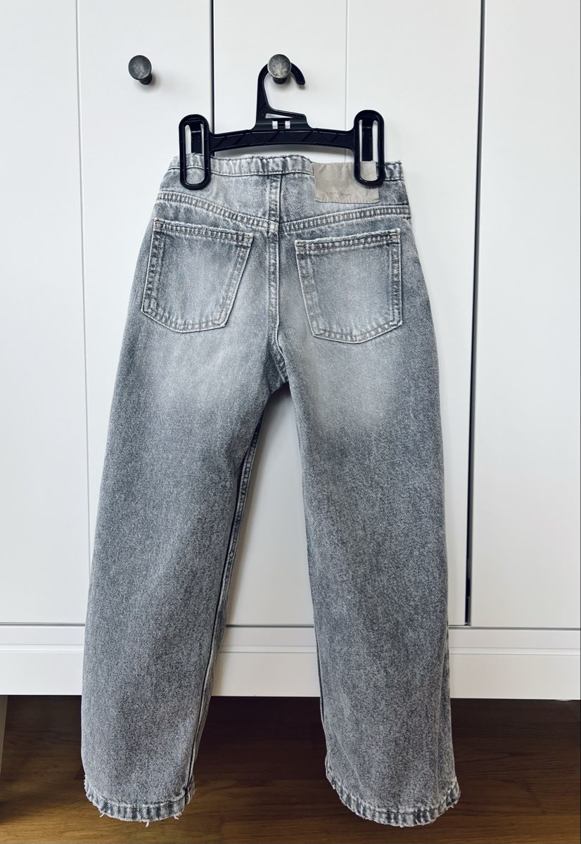 Zara Pantaloni: Zara, Weite Jeans, 116, grau – Usato da Burgdorf venduto da rulan 2