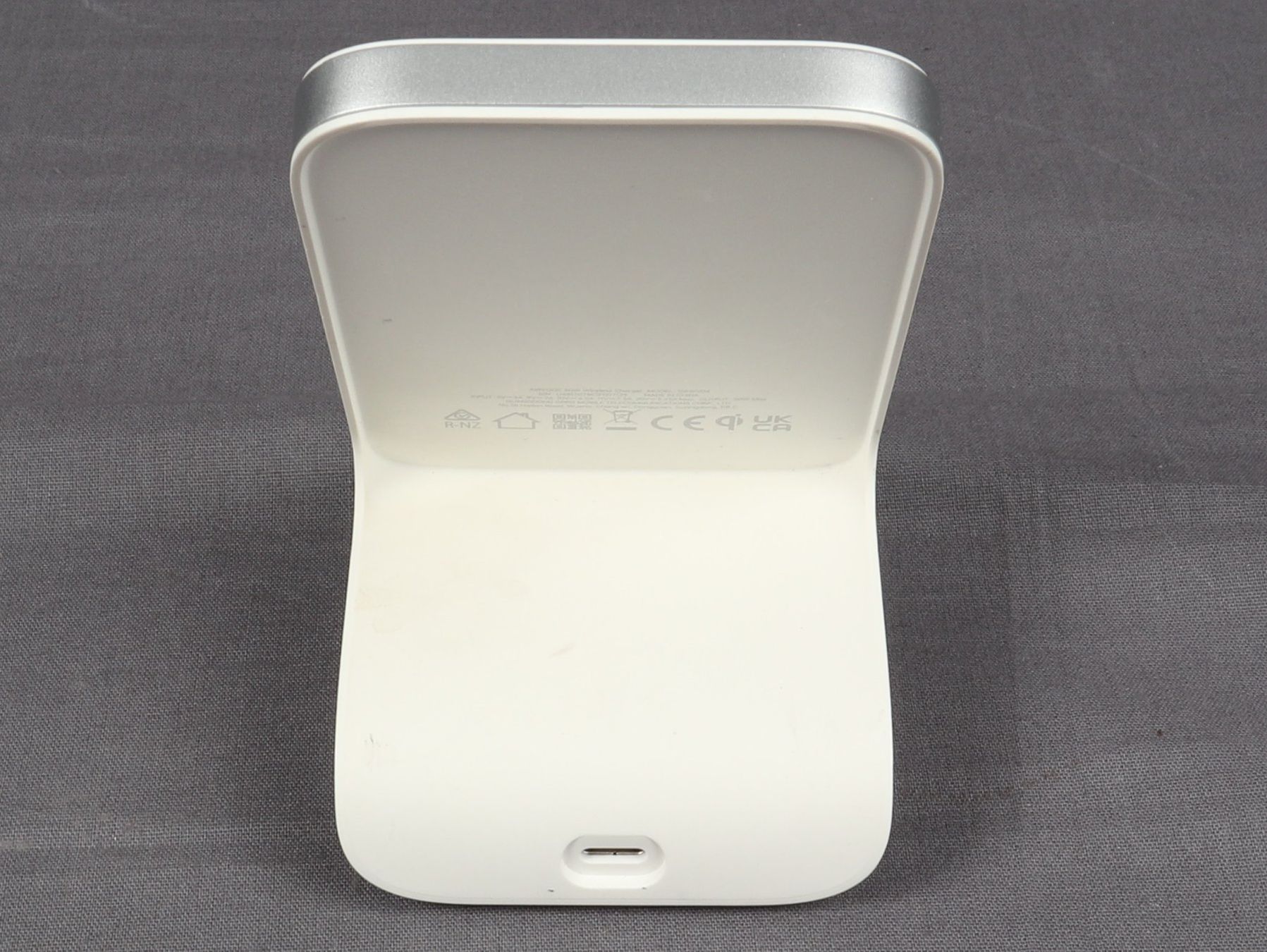 Oppo Caricabatterie: AIRVOOC 50W Wireless Charger – Usato da Steinen venduto da Restwert_Steinen 4