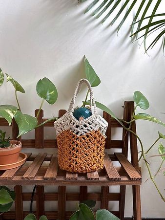 Crocheted tote bag ochre and beige new condition