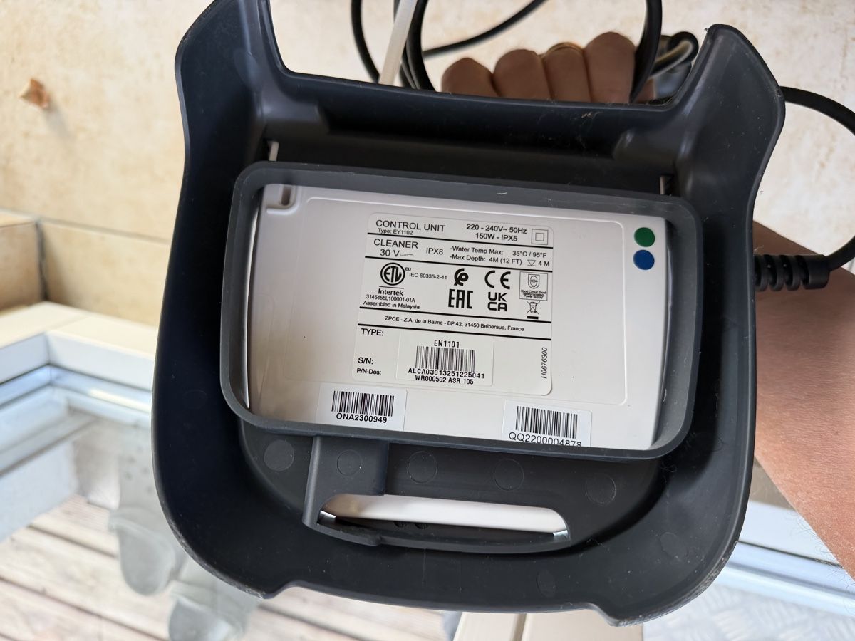 Accessori per Piscine: Pool Roboter Zodiac ASR 105 EN1101 – Usato da Diegten venduto da alltronics 5