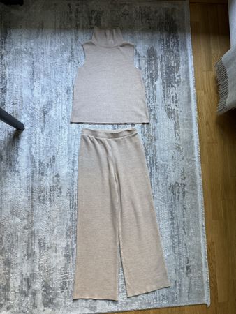 ZARA set in beige color top + pants (size M)