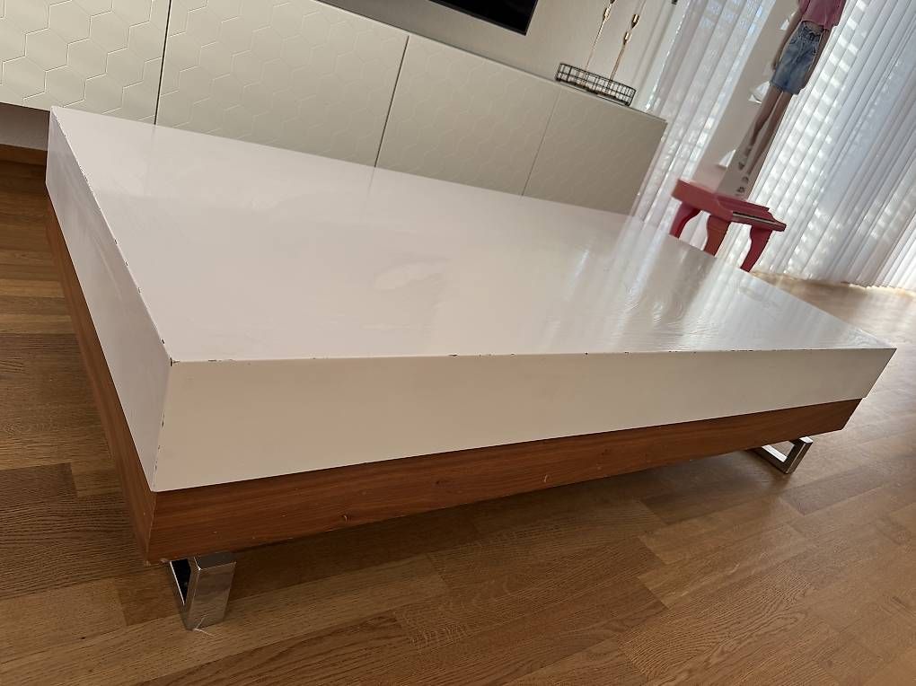Tables: Salon-/ Coutschtisch – D'occasion à Ettiswil par bekajs 1