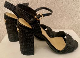 Sandalen von Guess in Schwarz, Gr. 37