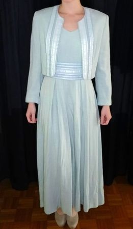 hellblaues Trachtenkleid mit passender Jacke Gr. 36/38