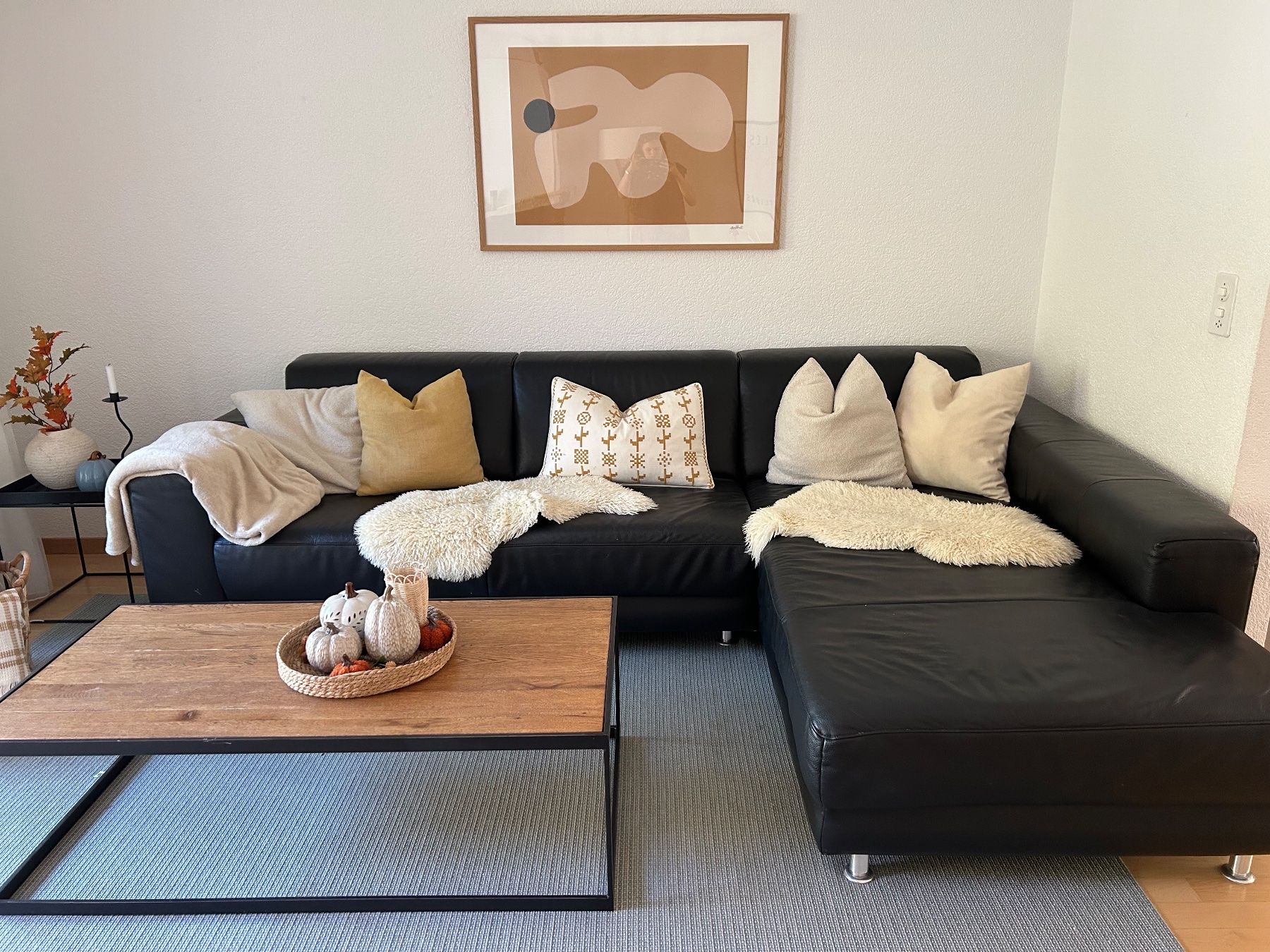 Sofas: Ecksofa Leder schwarz, gebraucht Zustand – Gebraucht aus Baden von Nadinefischli