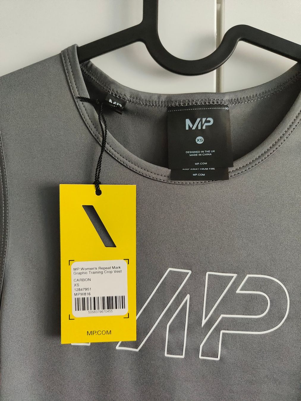 Tops: Sport Crop Top - Grösse XS – Neu und originalverpackt aus Rickenbach b. Wil von VeryLovelyThings 1