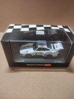 Minichamps 64 - Porsche 935 - Martini