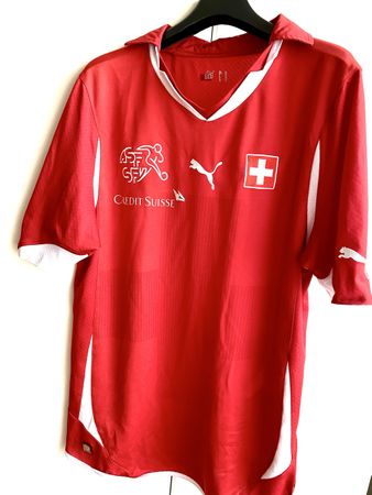 Schweiz Fussballtrikot Puma, Grösse M, Top Zustand! (52)