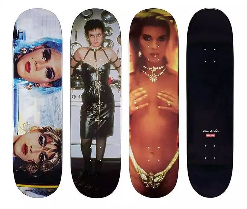 Supreme Skateboards: SUPREME Nan Godin 2019 set de 3 – Nuovo e nell'imballaggio originale da Chêne-Bougeries venduto da CollectorGVA