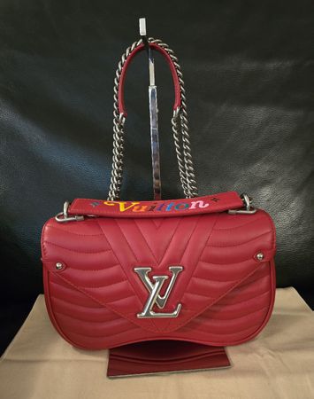 Louis Vuitton M51943 Chain Bag New Wave MM