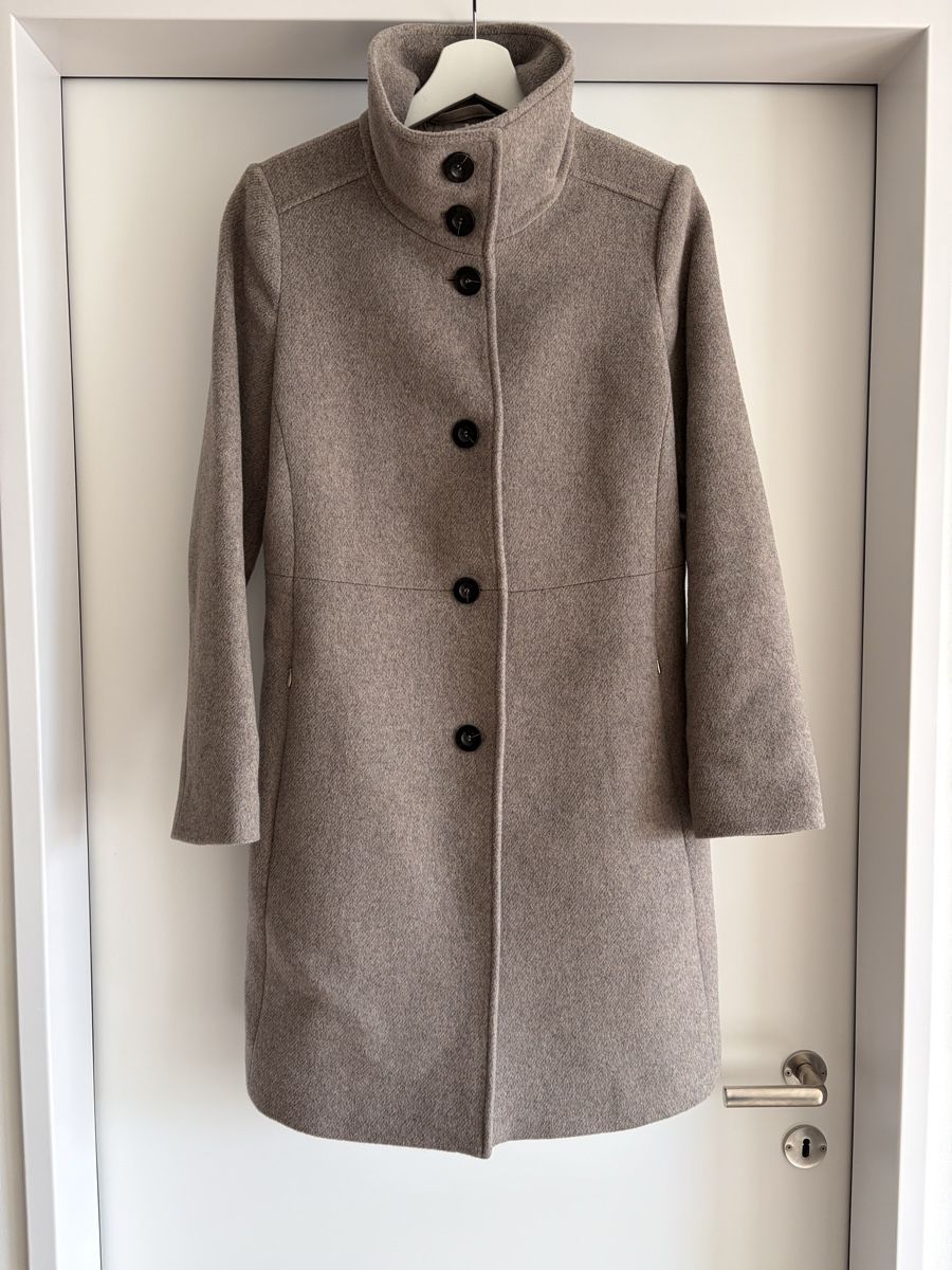 Esprit Cappotti: Esprit Winter Mantel beige S – Nuovo (secondo la descrizione) da Zürich venduto da giuliak