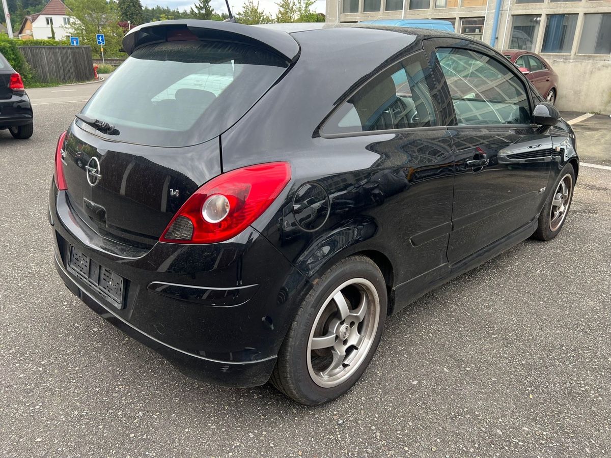 Opel Automobili: Opel Corsa D14 OPC – Usato da Biel/Bienne venduto da Zz86 3