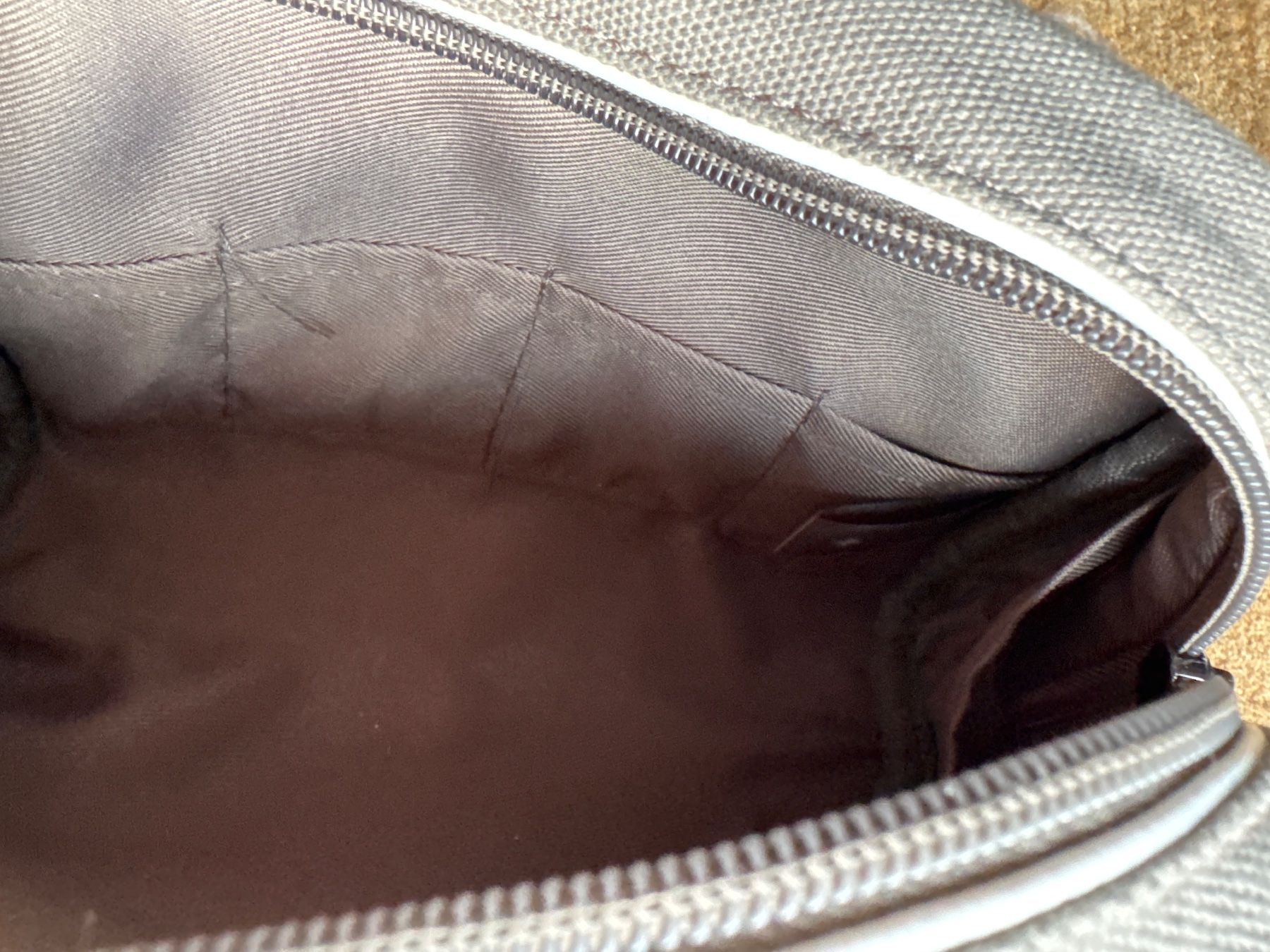 Trousses de maquillage: SWISS First – Neuf (Voir description) à Aarau par Anini 4