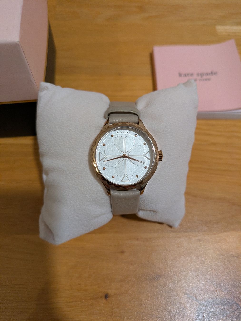 Kate Spade Orologi: Kate Spade Armbanduhr – Nuovo (secondo la descrizione) da Birsfelden venduto da L.L.CoolBean 2