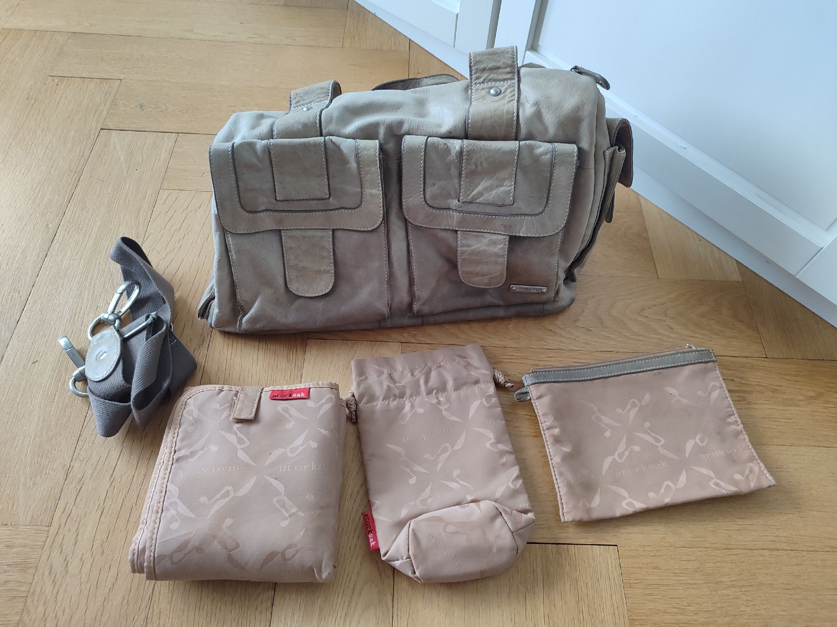 Borse da donna: storksak diaper/ travel bag – Usato da Lausanne venduto da tin_w2cy 2