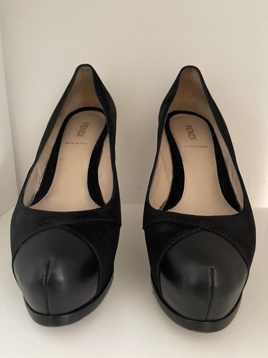 Fendi Scarpe da donna: Fendi black suede high heels size 37.5 – Usato da Lugano venduto da cri_djb 9