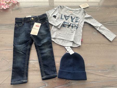 Levi's Set Jeans Shirt Mütze Grösse 86-92 Neu mit Etikette