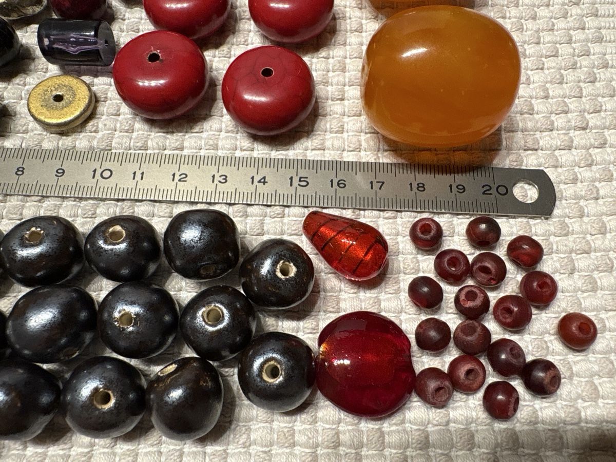 Catenine: Perlen für Kette / div. Material – Usato da Rümlang venduto da euqinom16 2