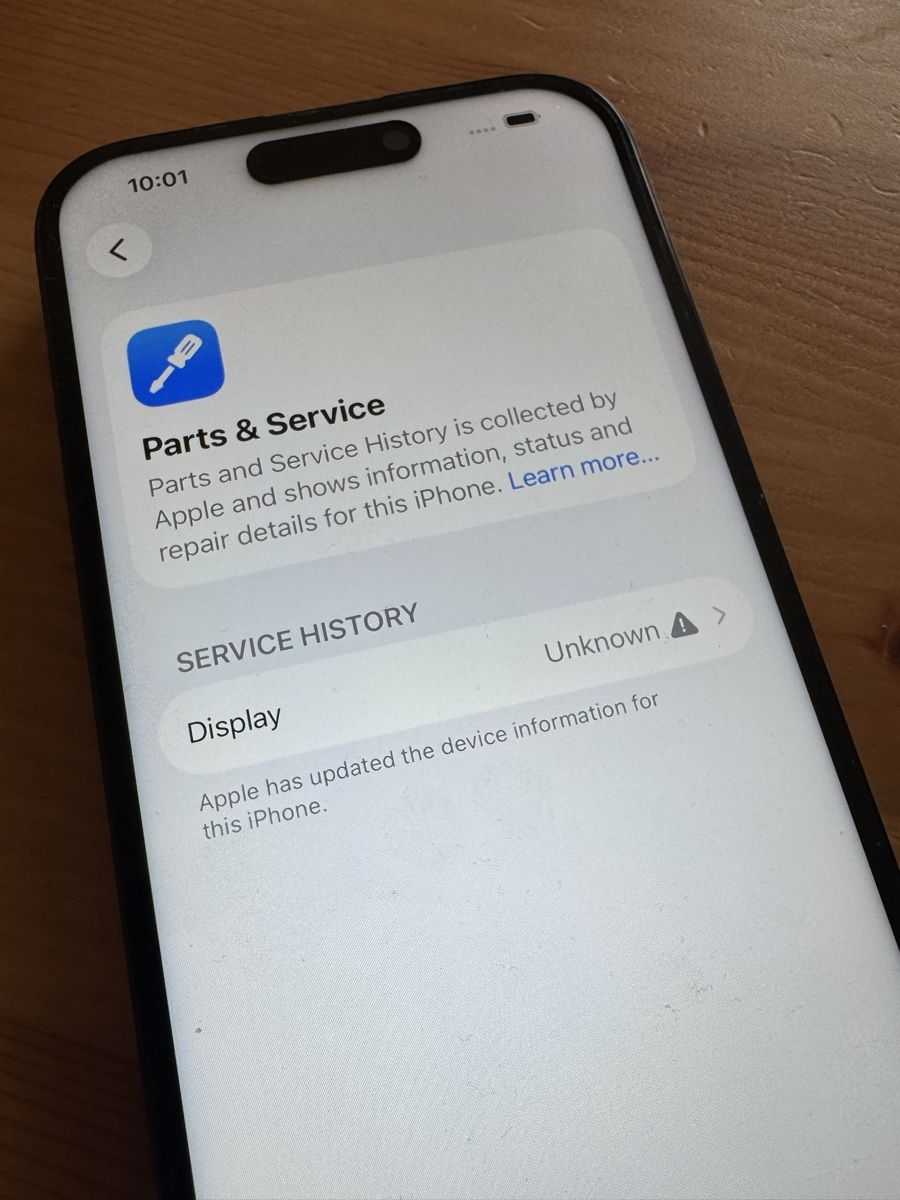 Apple Handys / Smartphones: IPhone 15 Pro  – Gebraucht aus Genève von dan_yjm7 2