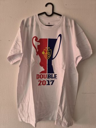 T-Shirt FC Basel Double 2017 weiss Grösse XL neuwertig