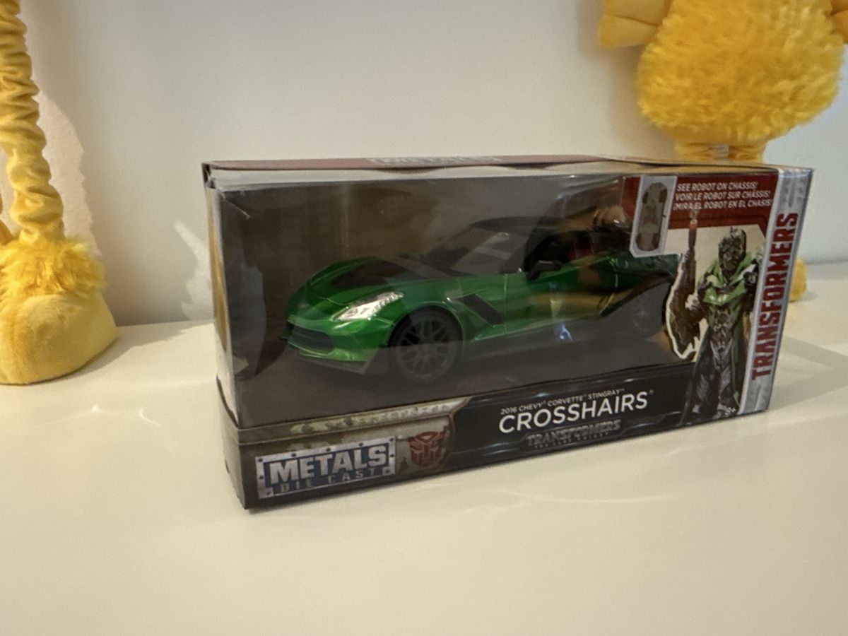 Voitures modèles: Die Cast Transformers 2016 Chevy Corvette Crosshairs – Neuf avec emballage d'origine à Basel par Zomeg