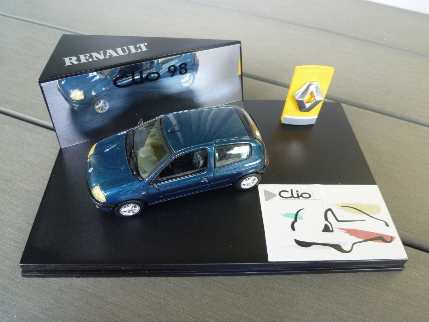 Renault Modellini d'auto: Renault Clio (1998) – Nuovo (secondo la descrizione) da Flawil venduto da Imperiosud 4