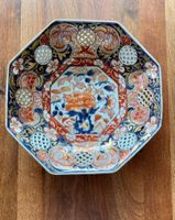 Paire de plats & Bougeoirs en porcelaine Imari