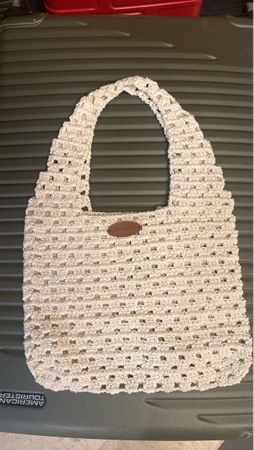 Handgefertigte Häkel-Tasche creme neuwertig