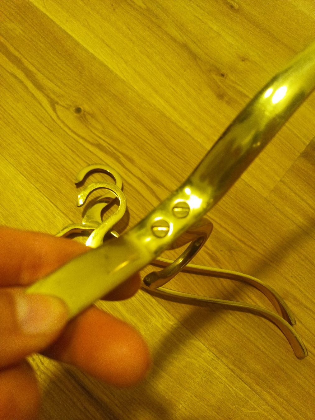 Appendiabiti: 3 Stück Messing Kleiderbügel  – Usato da Dübendorf venduto da selestrine 2