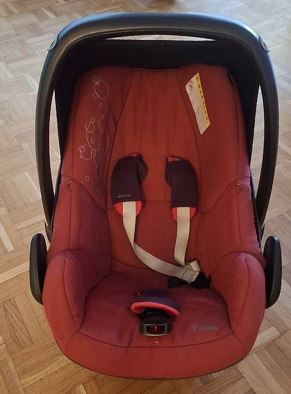 Seggiolini per auto: Babysitz Auto Maxi Cosi Schale – Usato da Ebikon venduto da andreaschnider 4