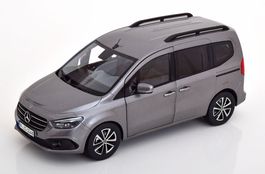 Mercedes-Benz T-Klasse W420 seit 2022 chromit grau met. 1:18