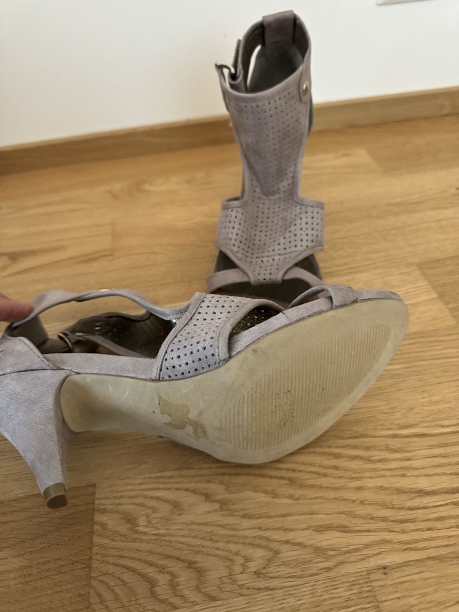 Scarpe da donna: High Heels Gr:39 – Usato da Zürich venduto da joal2 3