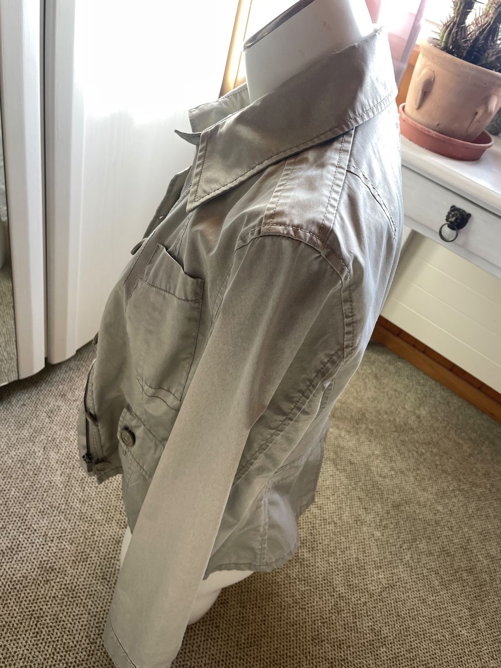 Vestes: Silber Jacke Gr. 40 Mexx – D'occasion à Volketswil par n_r_5gdf