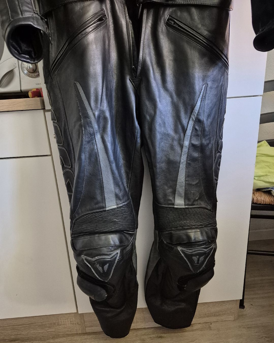 Scale: Dainese Lederanzug, Größe 56 – Usato da Schiers venduto da nie_ddg5 1