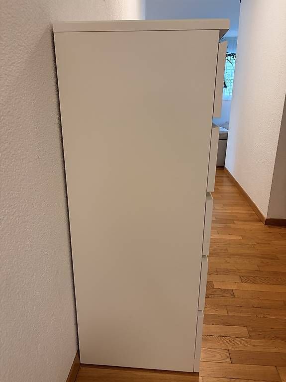 Cassettiere: IKEA MALM Kommode Weiss mit original IKEA Glasplatte – Usato da Uttwil venduto da TFuchs 2