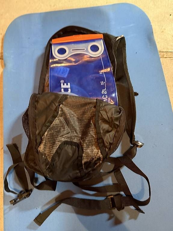 Zaini: Salomon mit Source Salomon Rucksack mit Source Widepac  – Usato da Interlaken venduto da arus1984 1