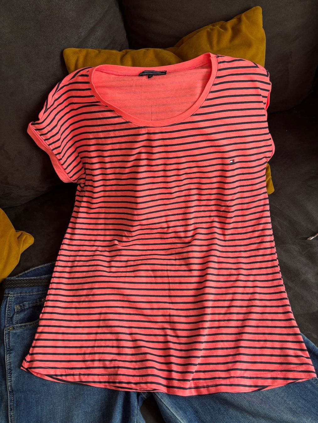 Tommy Hilfiger T-shirt: TOMMY HILFIGER T-Shirt neu – Nuovo (secondo la descrizione) da Merishausen venduto da yourdream 6