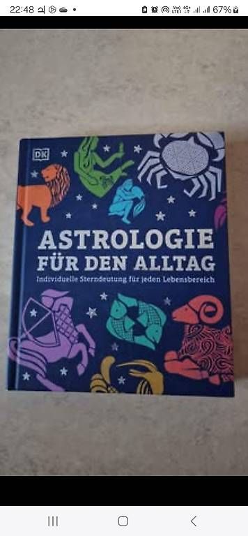 Livres: Astrologie- Buch  und Tarotkarten  – D'occasion à Binningen par lunge20 1