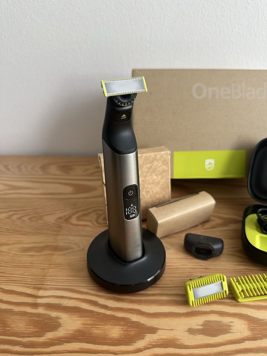 Philips Rasoi & Lamette da barba: Philips One Blade (Neu + OVP) – Nuovo (secondo la descrizione) da Koblenz venduto da Joshua_M 2