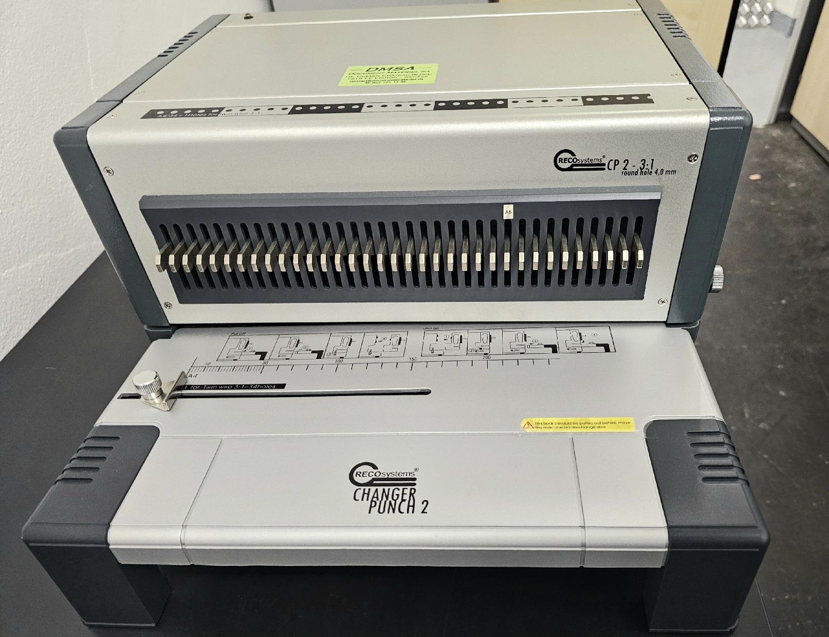 Macchine rilegatrici: RECOsystems CP2 3:1 Wire-O + E Binder Pro – Usato da Glion venduto da oui_s2pb 1