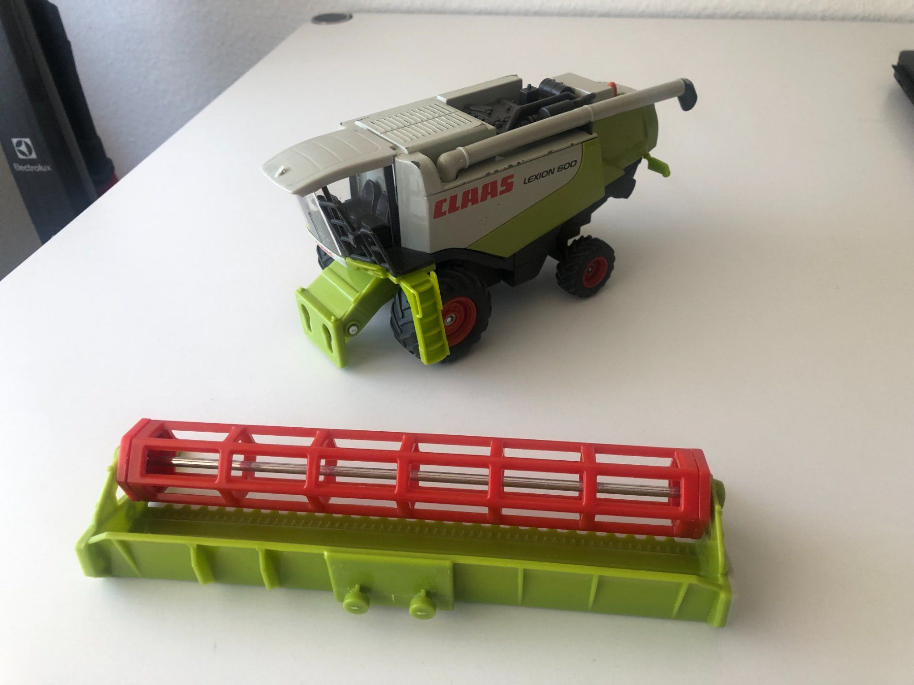 Siku Jouets: Mähdrescher Siku Claas – D'occasion à Bassersdorf par sammelfloh 5
