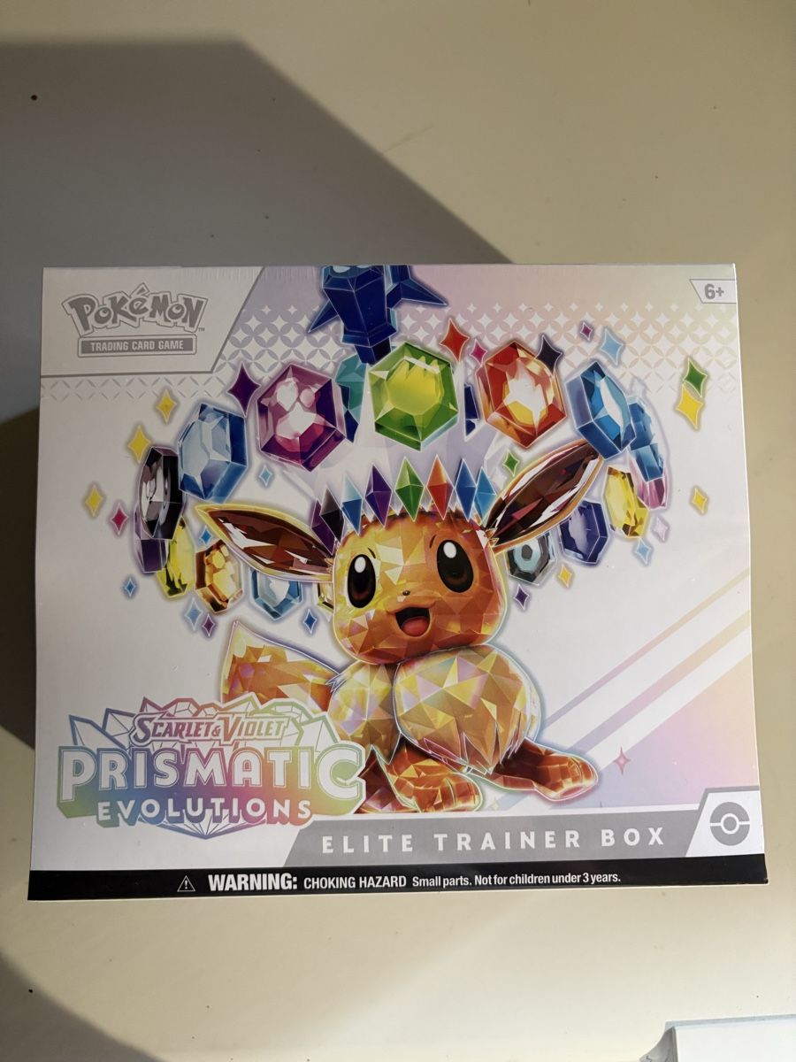 Pokémon Sammelbilder & Trading cards: Pokémon - ETB Prismatic Evolutions EN – Neu und originalverpackt aus Bottens von 100limites